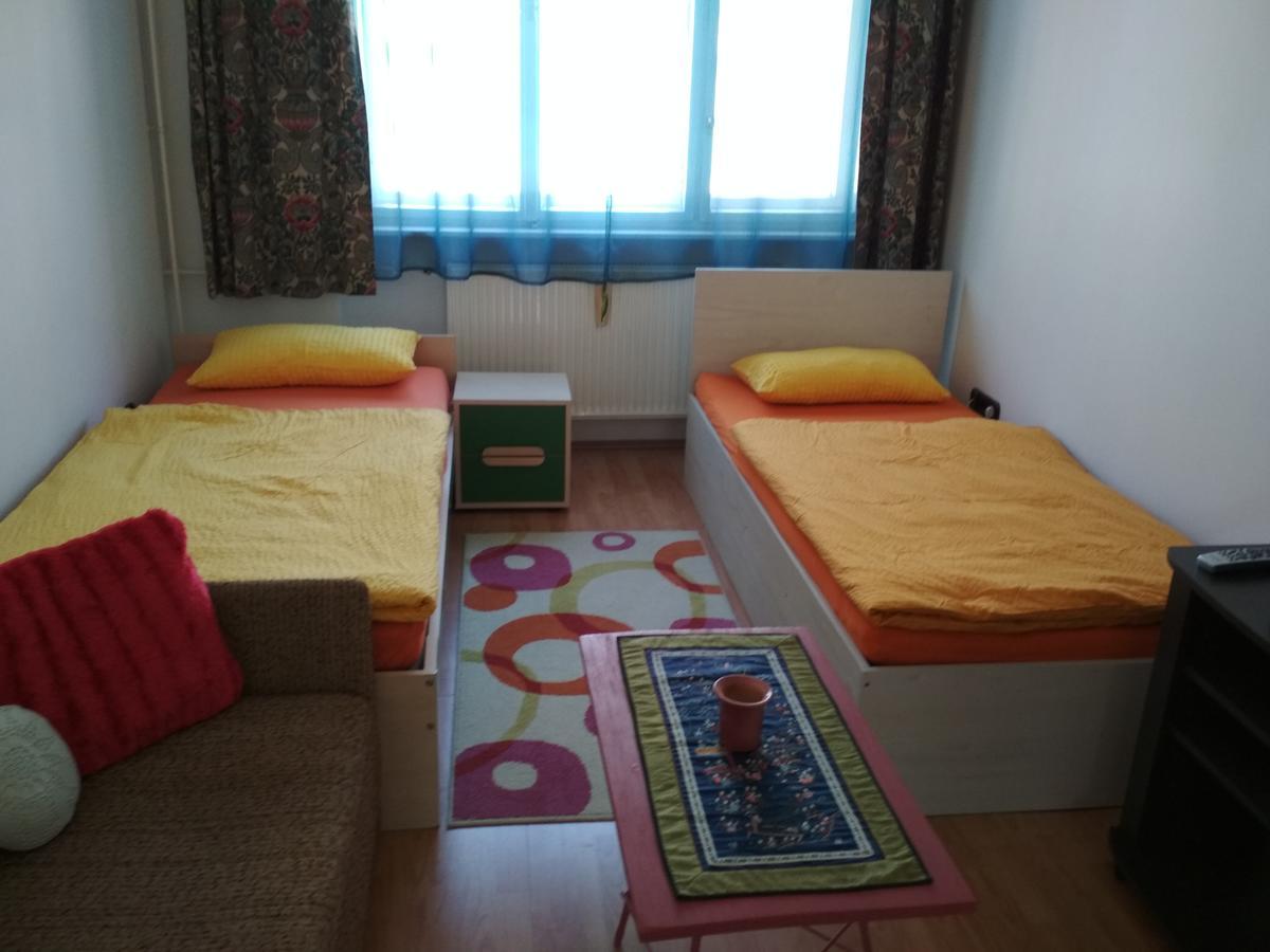 Apartman Lux Szeged Exterior photo